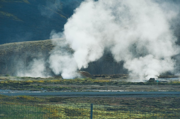 Impatto del cambiamento climatico su piogge intense e attività vulcanica nei Campi Flegrei