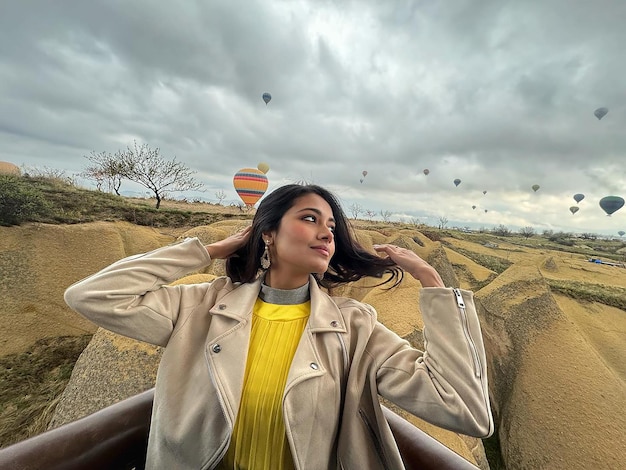 stupendo bellezza sorridente giovane ragazza del bangladesh modello e artista tasnia farin il suo stile di vita foto 1298691 5141 1 - Meteo: ecco le sorprese previste per il weekend