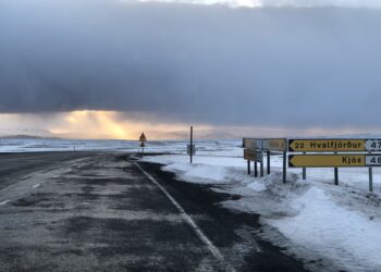 23208992-1 - Meteo instabile, dal caldo alla brusca ondata di freddo