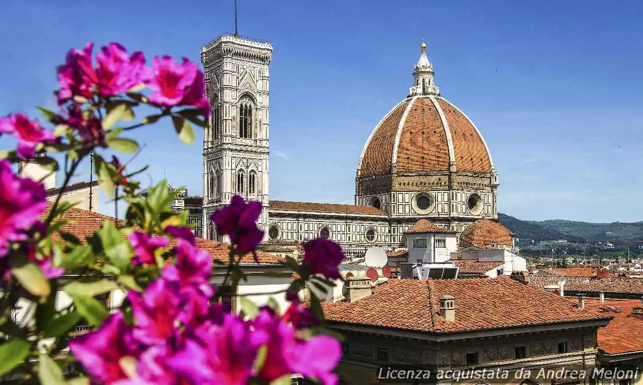 meteo-firenze:-sereno-e-ventoso,-segue-quasi-sereno-con-raffiche-forti - Meteo Firenze: Sereno e ventoso, segue quasi sereno con raffiche forti