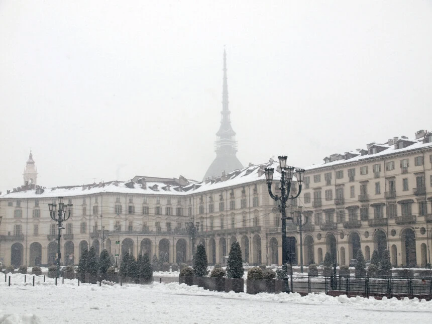 Piazza Vittorio, Turin - Pianura Padana nel freezer e sommersa dalla neve: meteo estremo